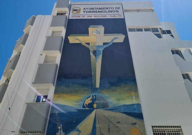 Torremolinos invests 41,000 euros in restoration of iconic mural of Christ
