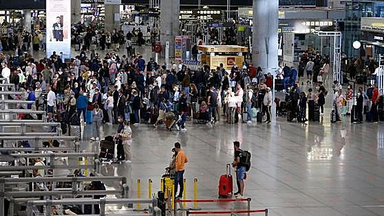 Man arrested at Malaga Airport after stabbing attack in Mallorca