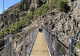 El Saltillo suspension bridge connects Canillas de Aceituno and Sedella in the Axarquía.