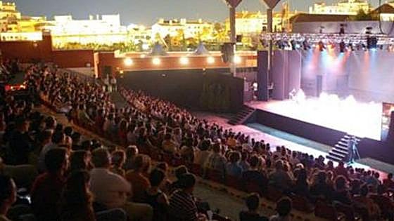 Legendary music recreated during popular tribute festival in Benalmádena