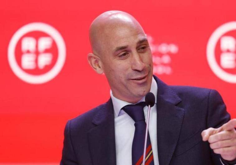 Regional Spanish football heads U-turn and urge disgraced Rubiales