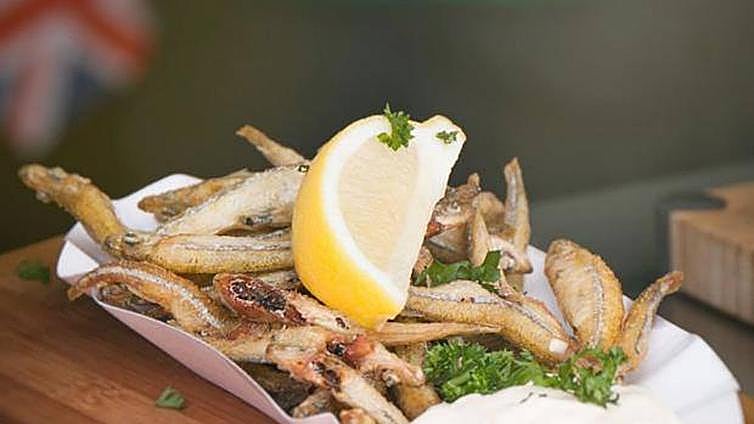 Celebrate the white anchovy in Rincón de la Victoria