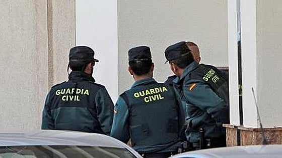 Pizza delivery man robbed at knifepoint in Alhaurín