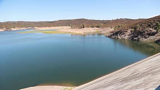 Reservoir levels in Spain continue to drop despite recent heavy rain