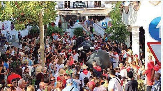 Summer feria fever returns to the streets of Mijas Pueblo