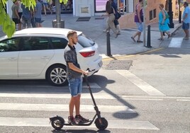 More than 100 electric scooter owners reported in Torremolinos for flouting for road safety regulations