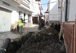 Works have begun in Calle Padre Navedo.