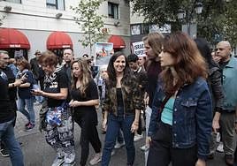 Ione Belarra (centre) of Podemos leads the Sumar march.