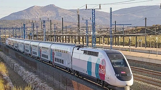 Adif reserves track slots for Ouigo's low-cost high speed trains between Malaga and Madrid