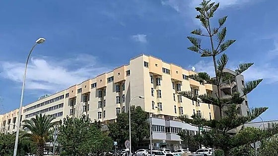 Woman arrested in Malaga after X-ray revealed she had 15 hashish pellets inside her