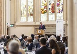The lunch was held in the Guildhall, London.