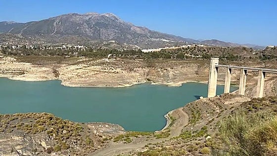 Night-time water cuts extended to 10 hours for Malaga province municipality which includes more than 83,000 inhabitants and 11 towns and villages