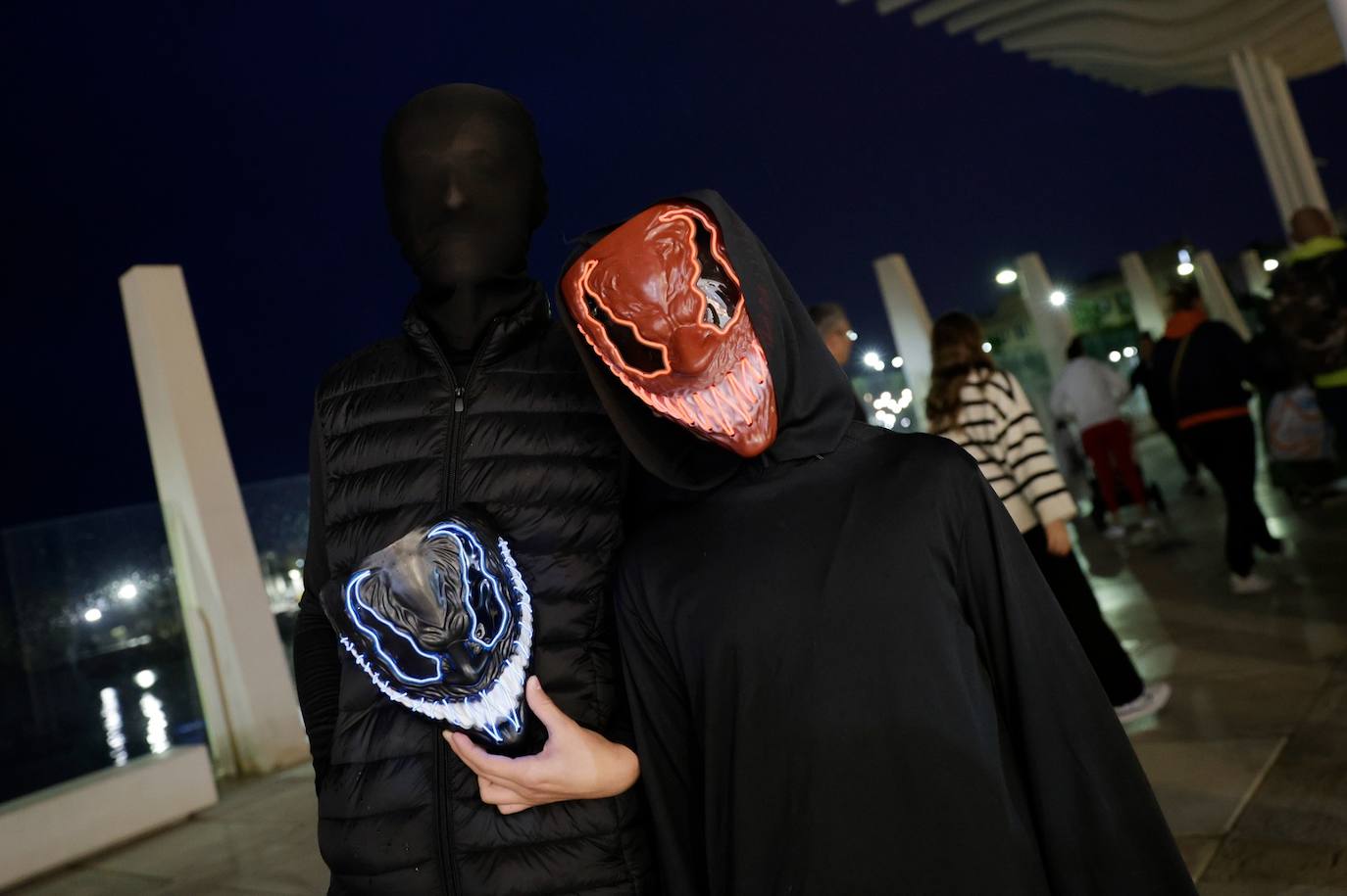 Zombies, witches and skeletons stroll the streets of Malaga for Halloween... in pictures