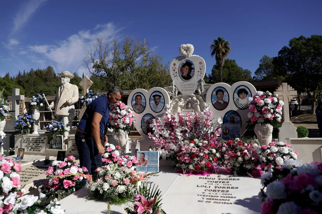In pictures... people in Malaga pay their respects on All Saints' Day in the province's cemeteries