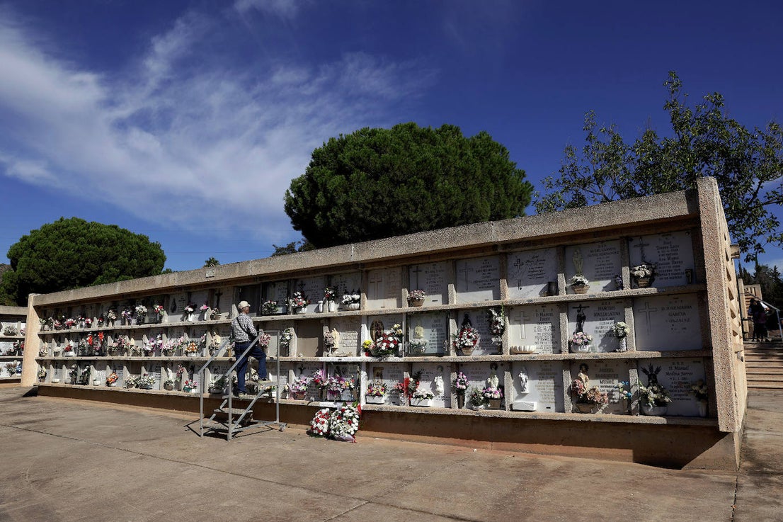 In pictures... people in Malaga pay their respects on All Saints' Day in the province's cemeteries