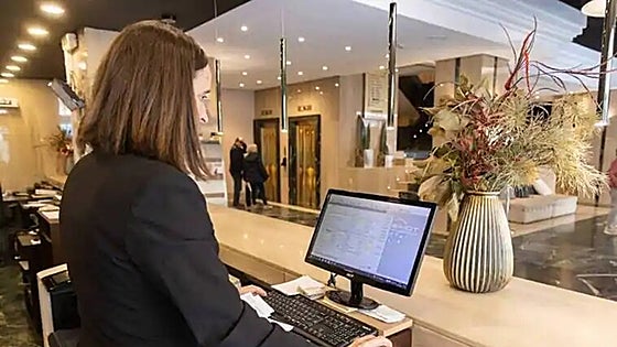 Hotel in Spain forced to pay 2,000-euro fine for scanning the identity documents of guests
