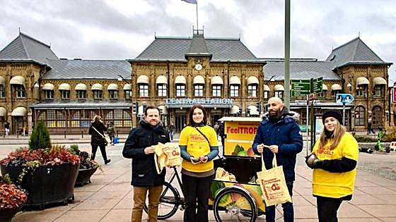 Sweden gets tropical as Costa campaign aims to boost tourism