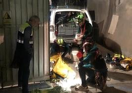 Recovery operation of the deceased canyoner's body.