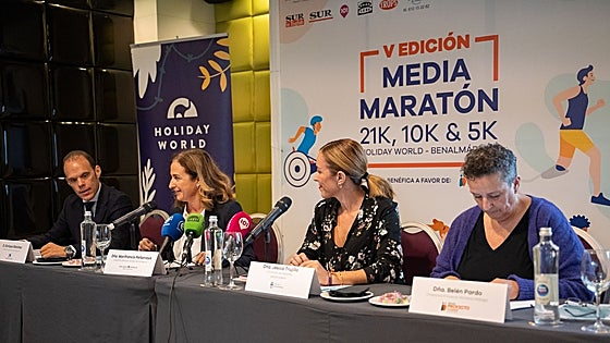 Lace up your running shoes, there's still time to register for Benalmádena's half marathon this weekend