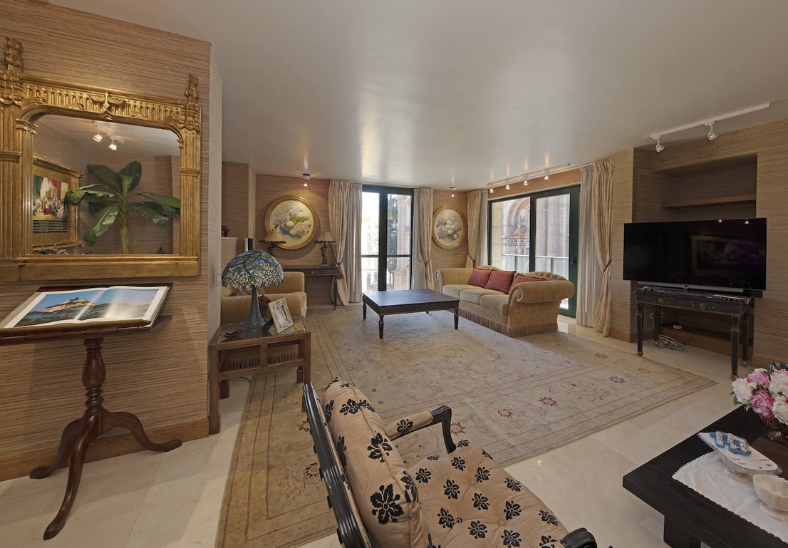 Take a tour of the most expensive pre-owned apartment in Malaga, in pictures