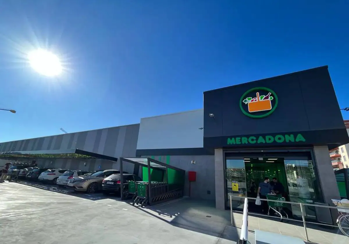 Spanish supermarket giant opens ‘efficient shop’ model on the Costa del Sol