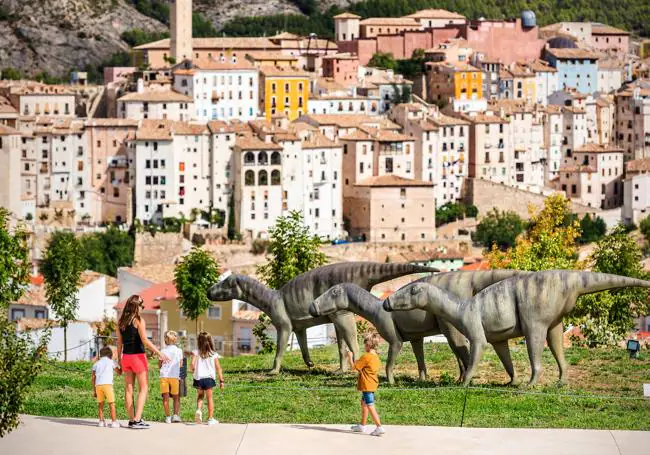 View of the historic centre of Cuenca from the Paleontology Museum.