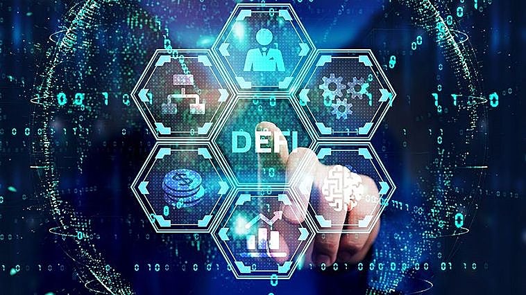 Sergey Kondratenko: blockchain and decentralised finance (DeFi)