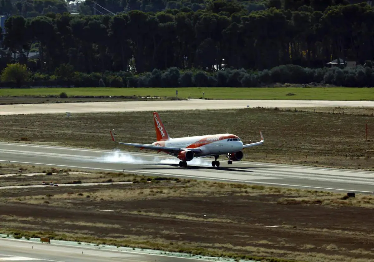 2023 will see Malaga airport&#039;s runway numbers making history