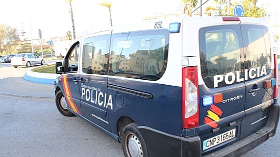 German man in custody after allegedly stabbing own mother in Axarquía village