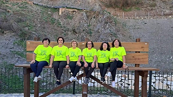 Axarquía village offers seating for giants