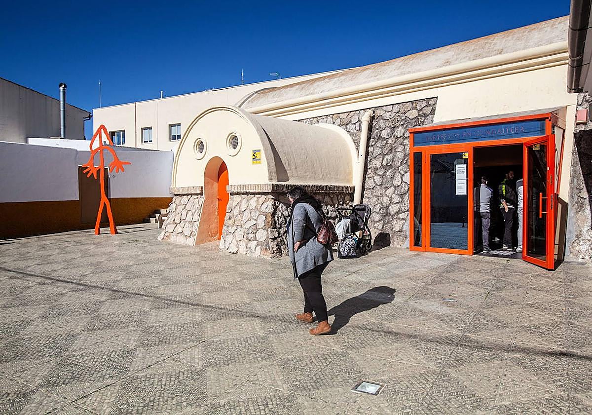 Imagen principal - The municipal museum of Almargen.