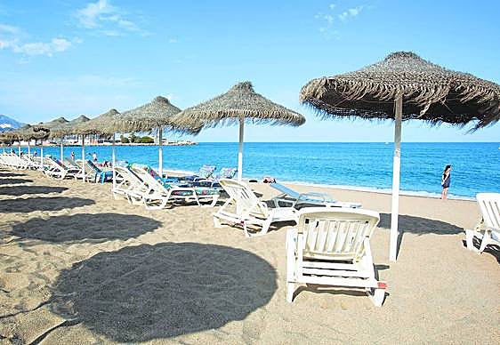 Andalucía's safe and accessible beaches, open to everyone