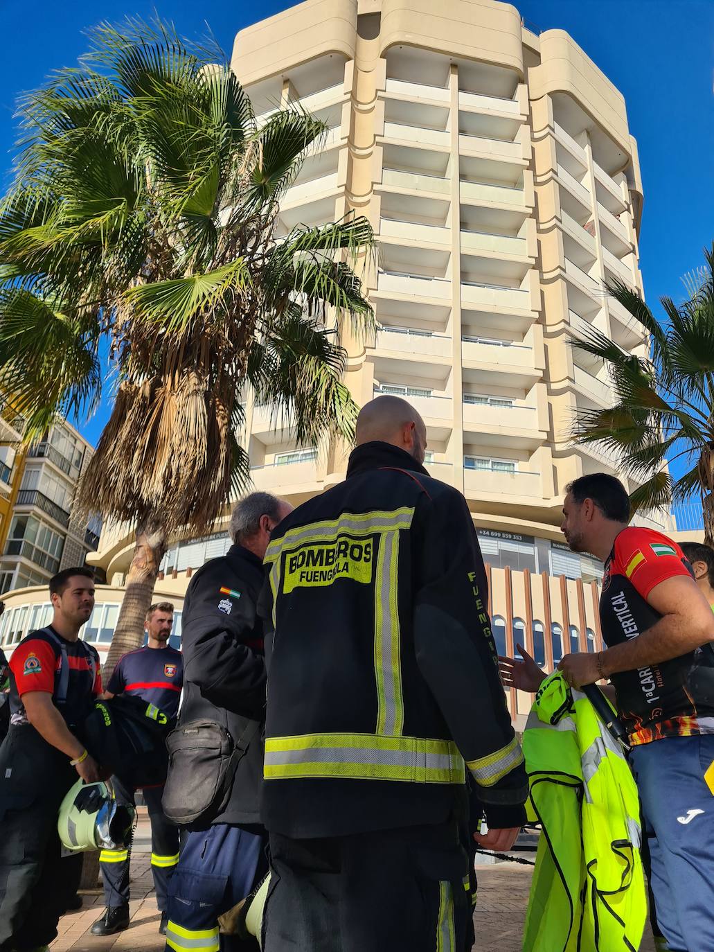 Fuengirola's vertical race for firefighters, in images