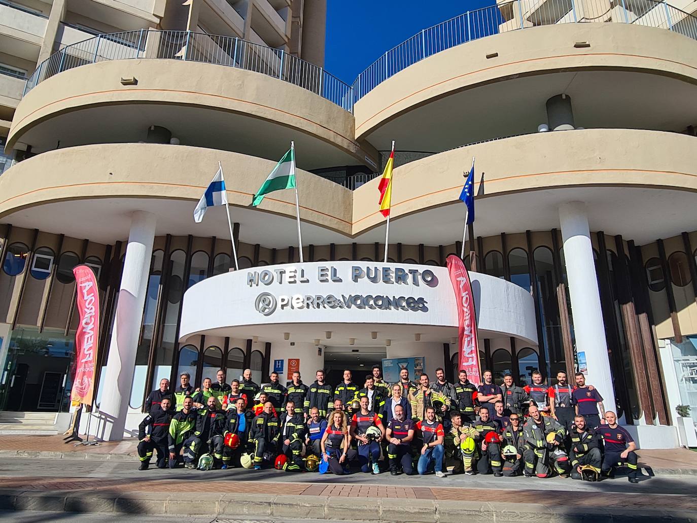 Fuengirola's vertical race for firefighters, in images