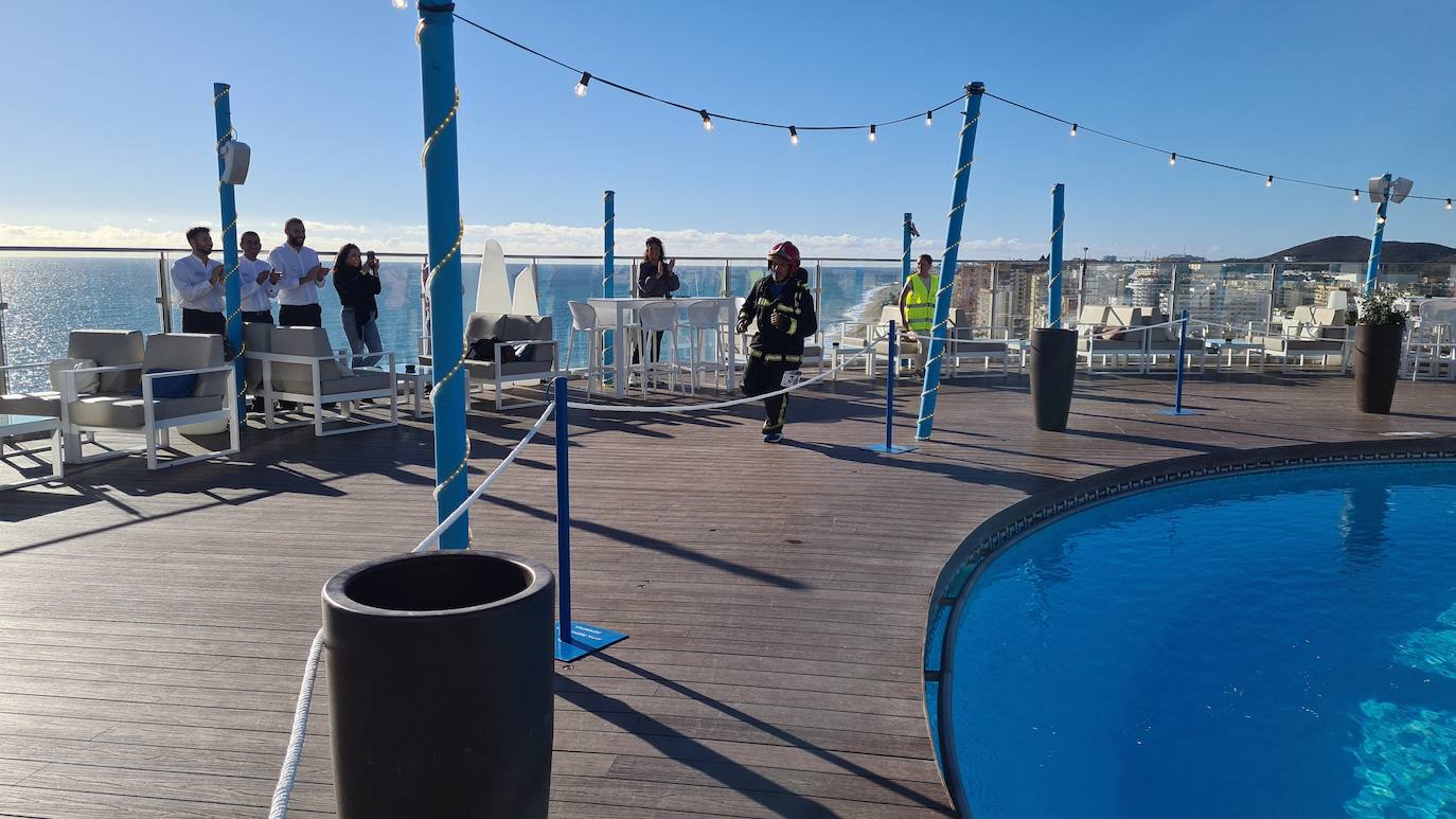 Fuengirola&#039;s vertical race for firefighters, in images