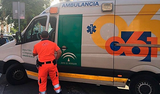 Three dead after crash involving a lorry and two cars on the A-355 in Coín