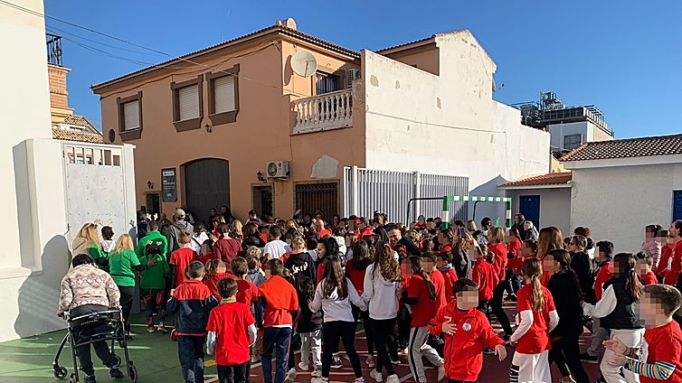 Children from three Cártama schools take part in race to raise awareness of functional diversity