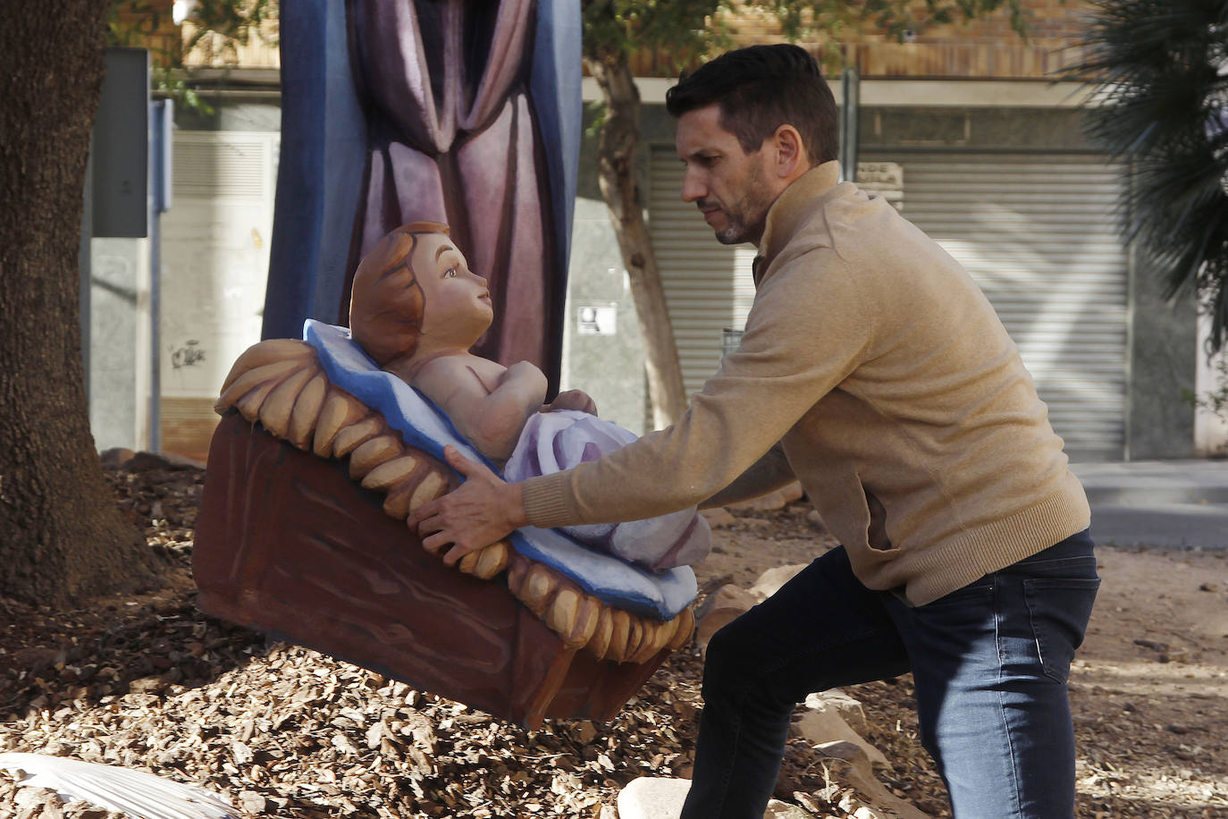 Figure of baby Jesus 'kidnapped' by two young men in Spain is recovered safe and sound