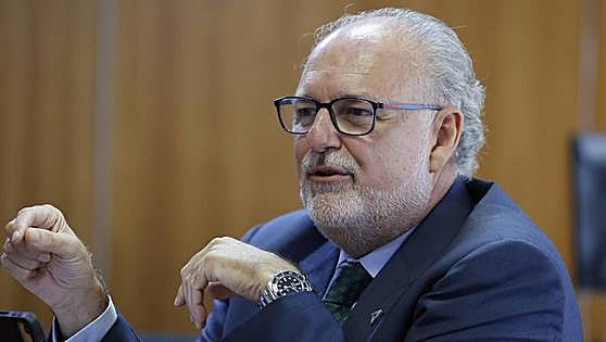 Crisis in Andalusian health ministry as regional deputy minister and health service boss quit