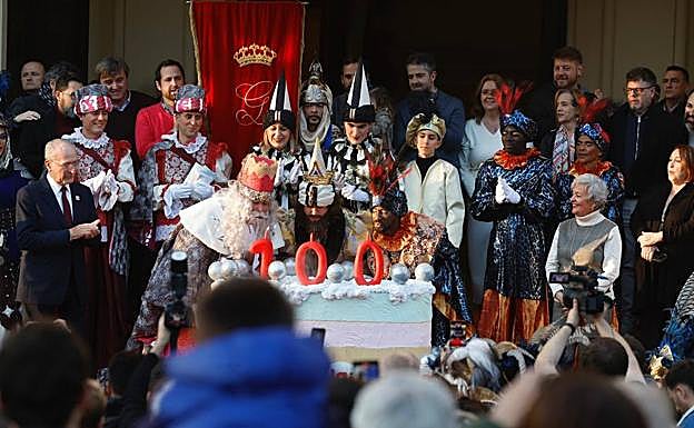 The Three Kings paradein Malaga city centre.