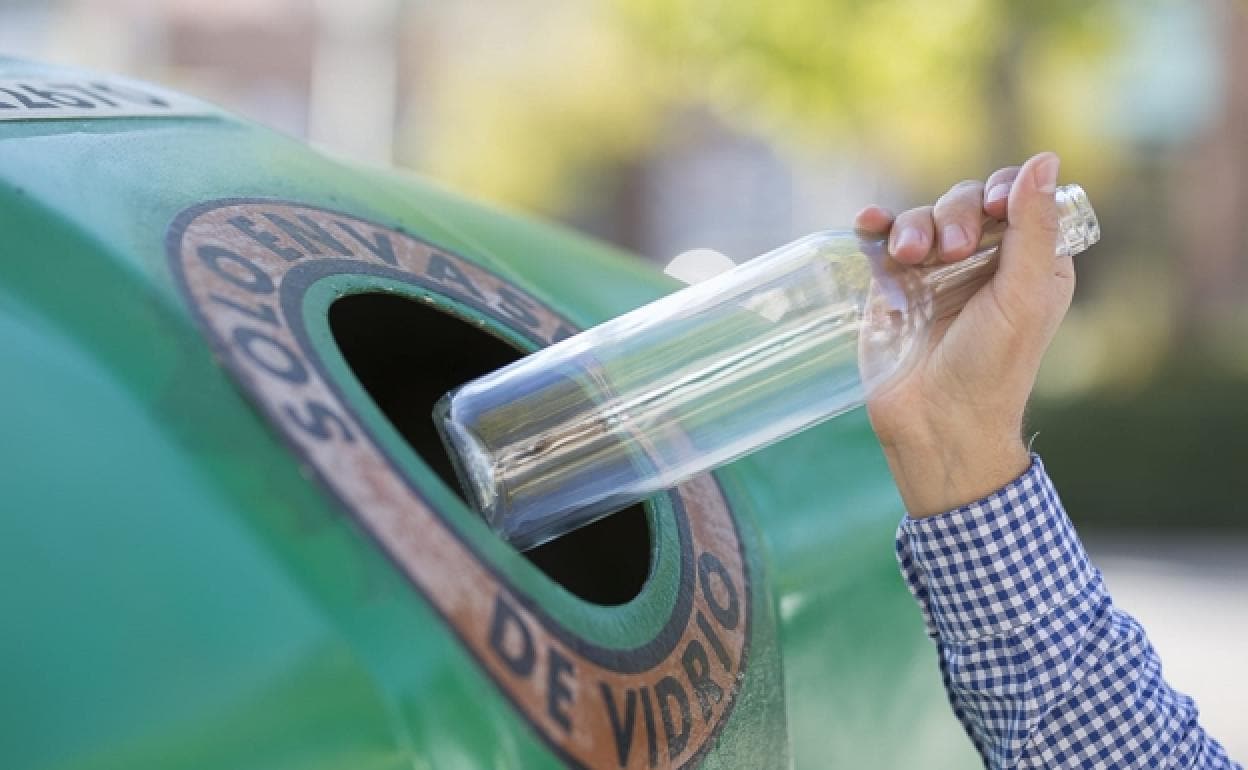 Glass recycling was 25 per cent higher than in 2021. 