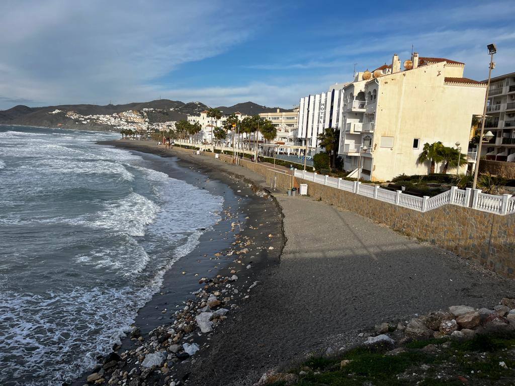 In the Axarquía, the beaches of Nerja, Torre del Mar and Torrox were affected