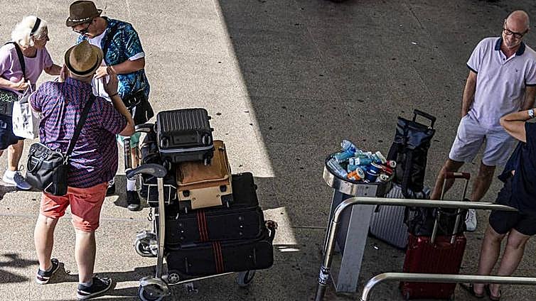 Record number of foreign tourists flocked to Spain in 2023 spending more than a whopping 100 billion euros