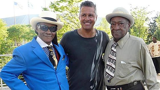 Ain't nothin' but the blues on the Costas for retired bar owner