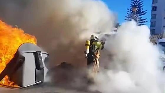 Mijas town hall reveals cause behind wave of fires in rubbish containers, and it wasn't vandalism