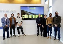 Francisco Salado, Margarita del Cid and Antonio Díaz with the author of the song and the creators of the campaign on Wednesday.