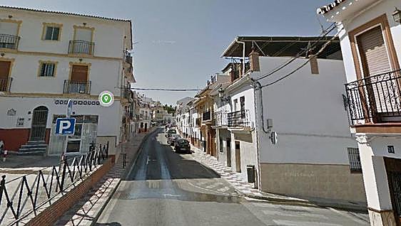 Body of man found inside burnt-out house after fire in Alhaurín el Grande