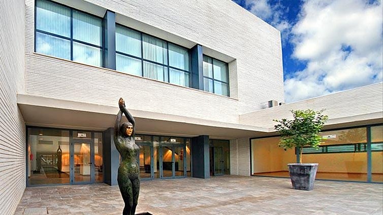 Mijas proposes name change of Las Lagunas theatre in honour of local man