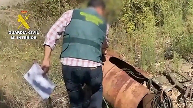 Just how many illegal wells are there irrigating subtropical fruit plantations in the Axarquía?