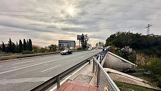 Work starts on new footbridges over A-7 that will give safer access to Fuengirola town centre
